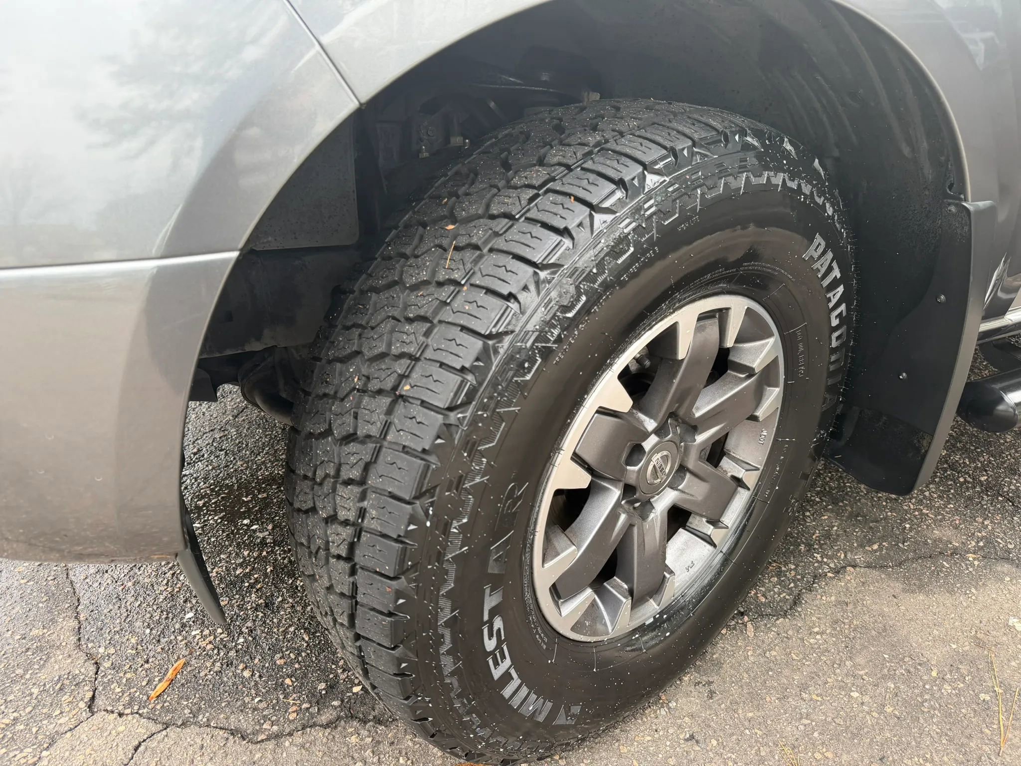 Used 2018 Nissan Frontier PRO-4X image 31