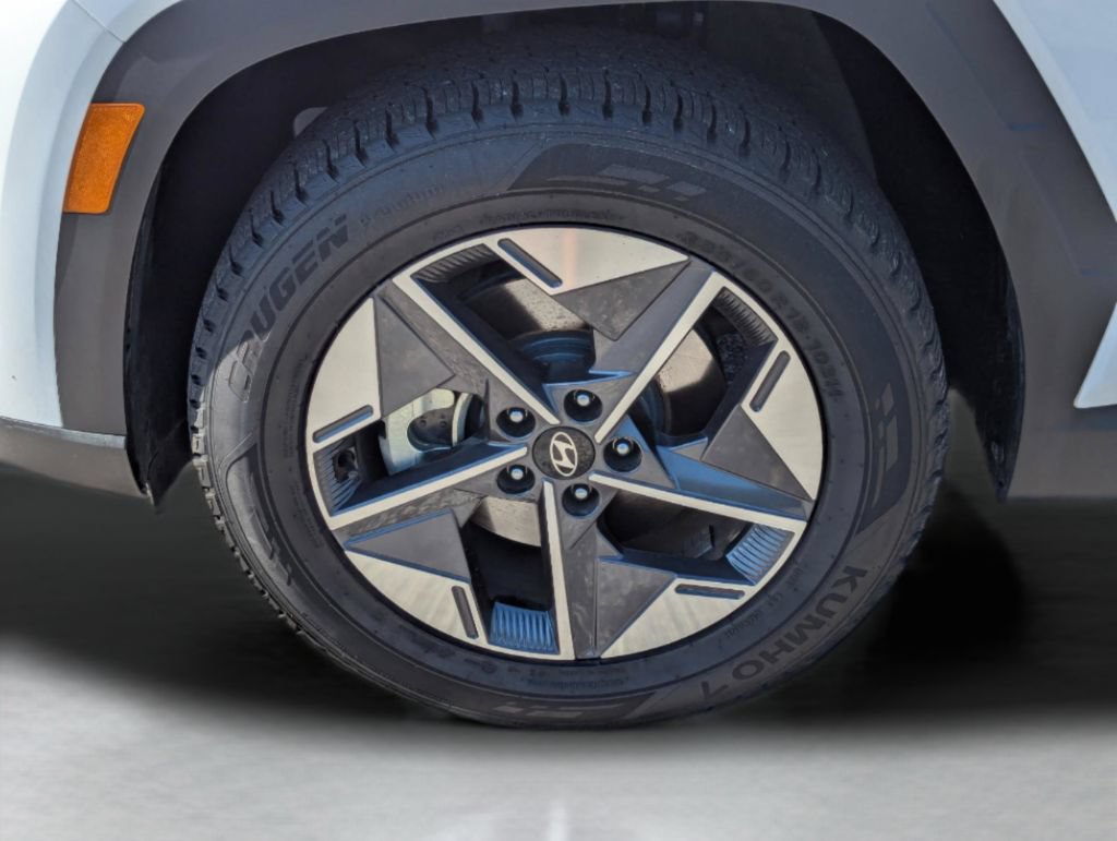 Certified 2025 Hyundai Tucson SEL AWD/4WD image 42
