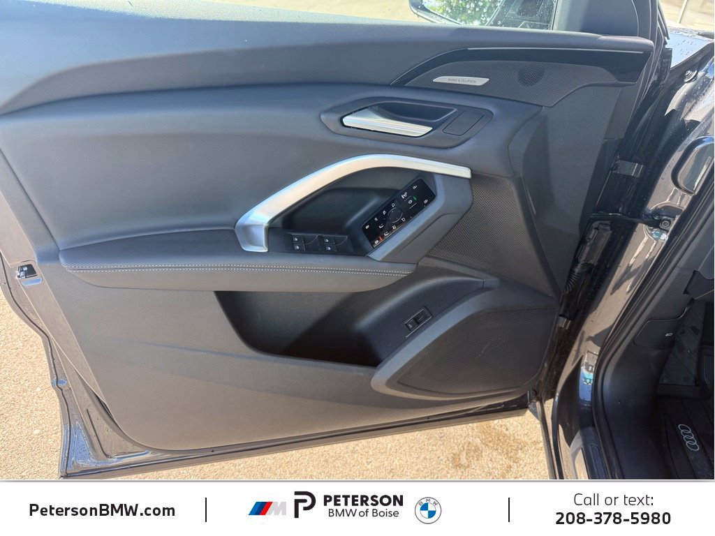 Used 2025 Audi Q5 Premium Plus AWD/4WD image 14
