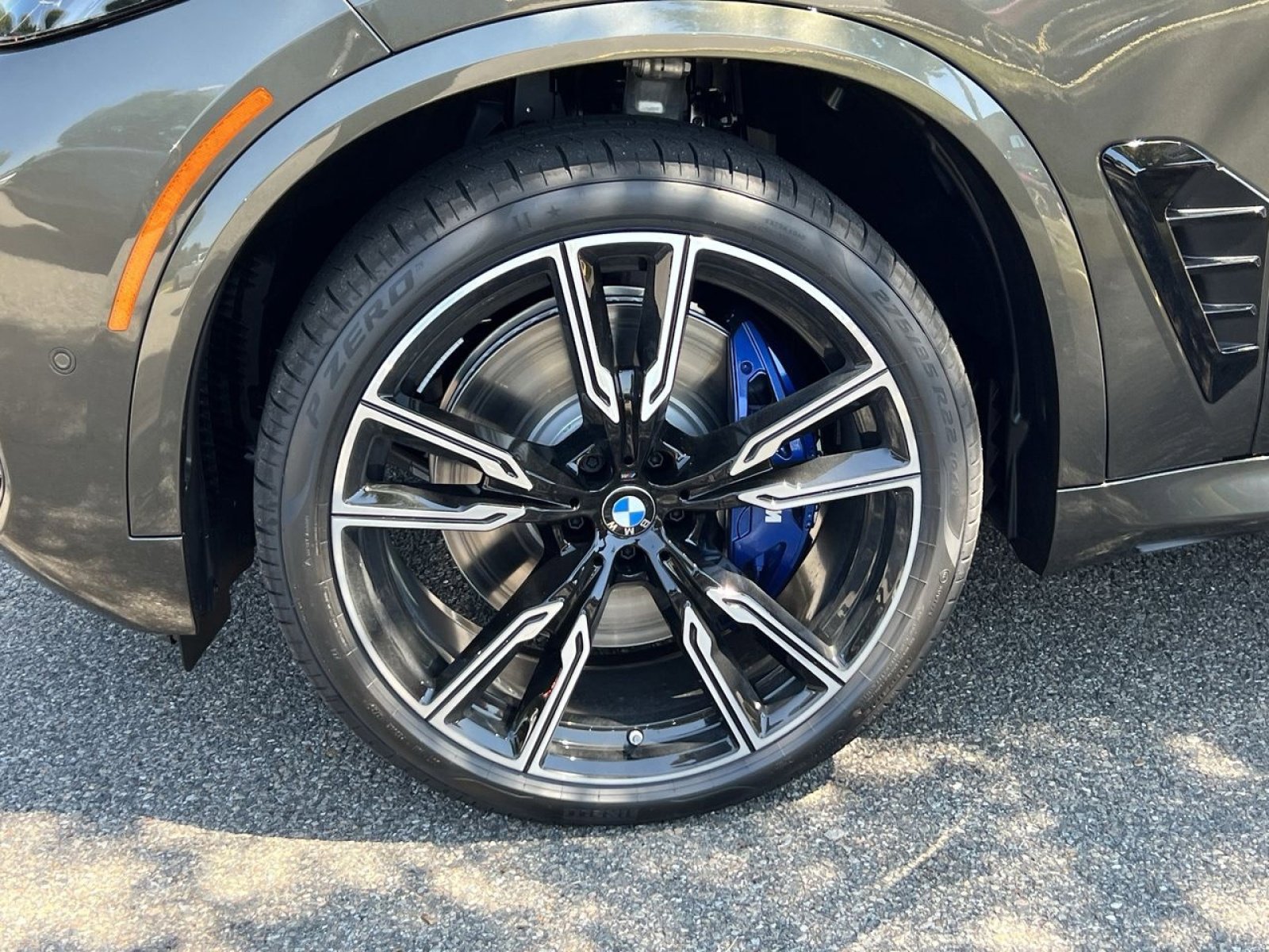 New 2026 BMW X5 M60i image 9