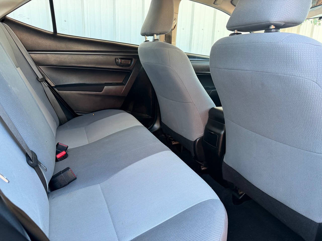 Used 2016 Toyota Corolla L FWD image 15