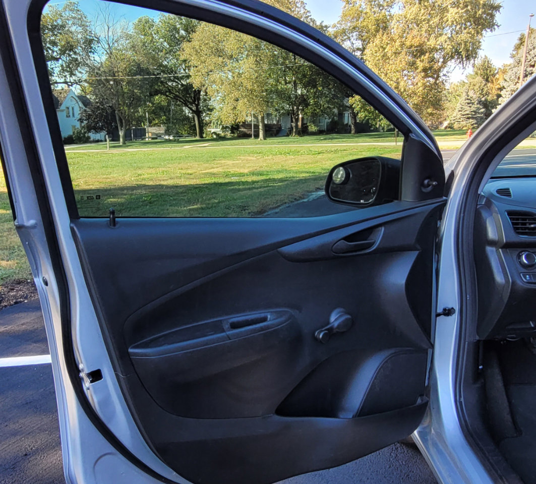 Used 2018 Chevrolet Spark LS image 12