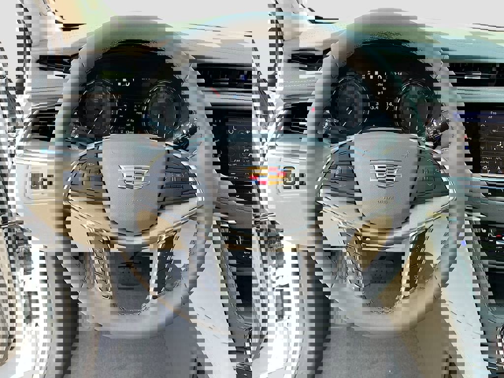 New 2026 Cadillac XT5 Premium Luxury w/ Driver Assist Package AWD/4WD image 17