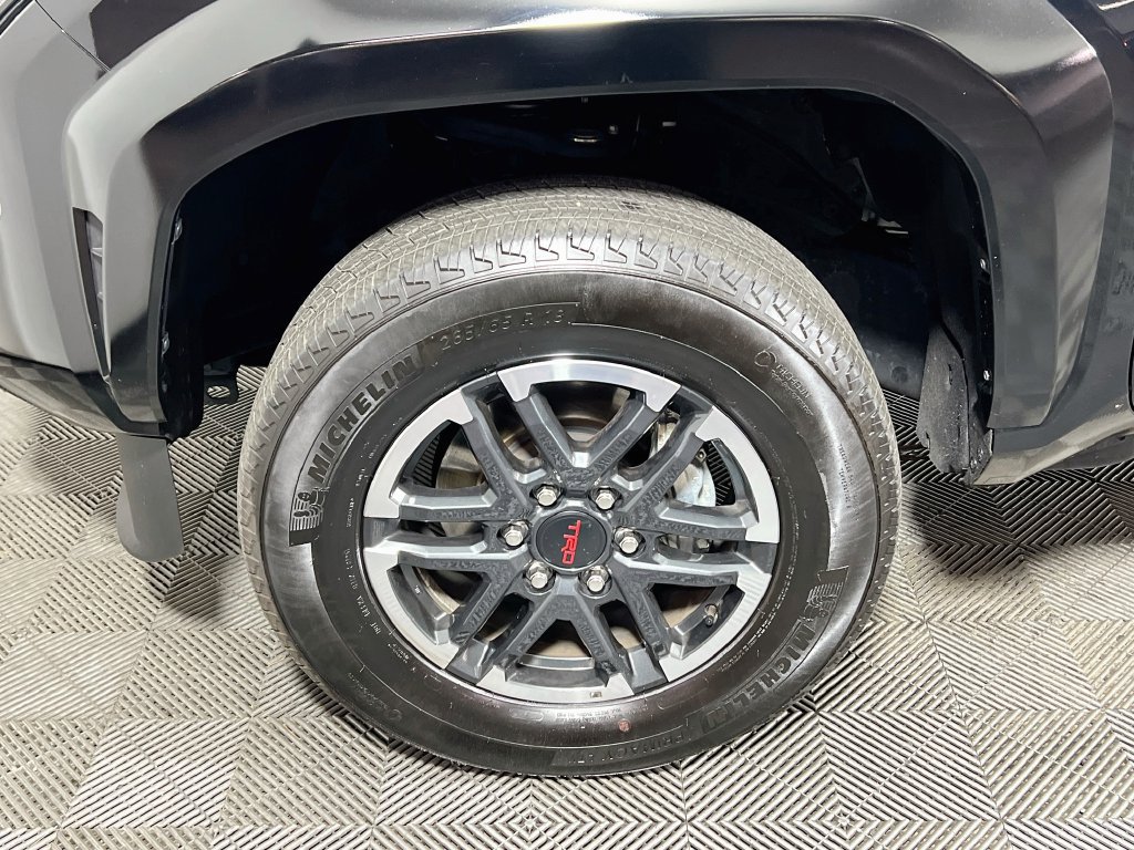 Certified 2025 Toyota Tacoma TRD Sport AWD/4WD image 26