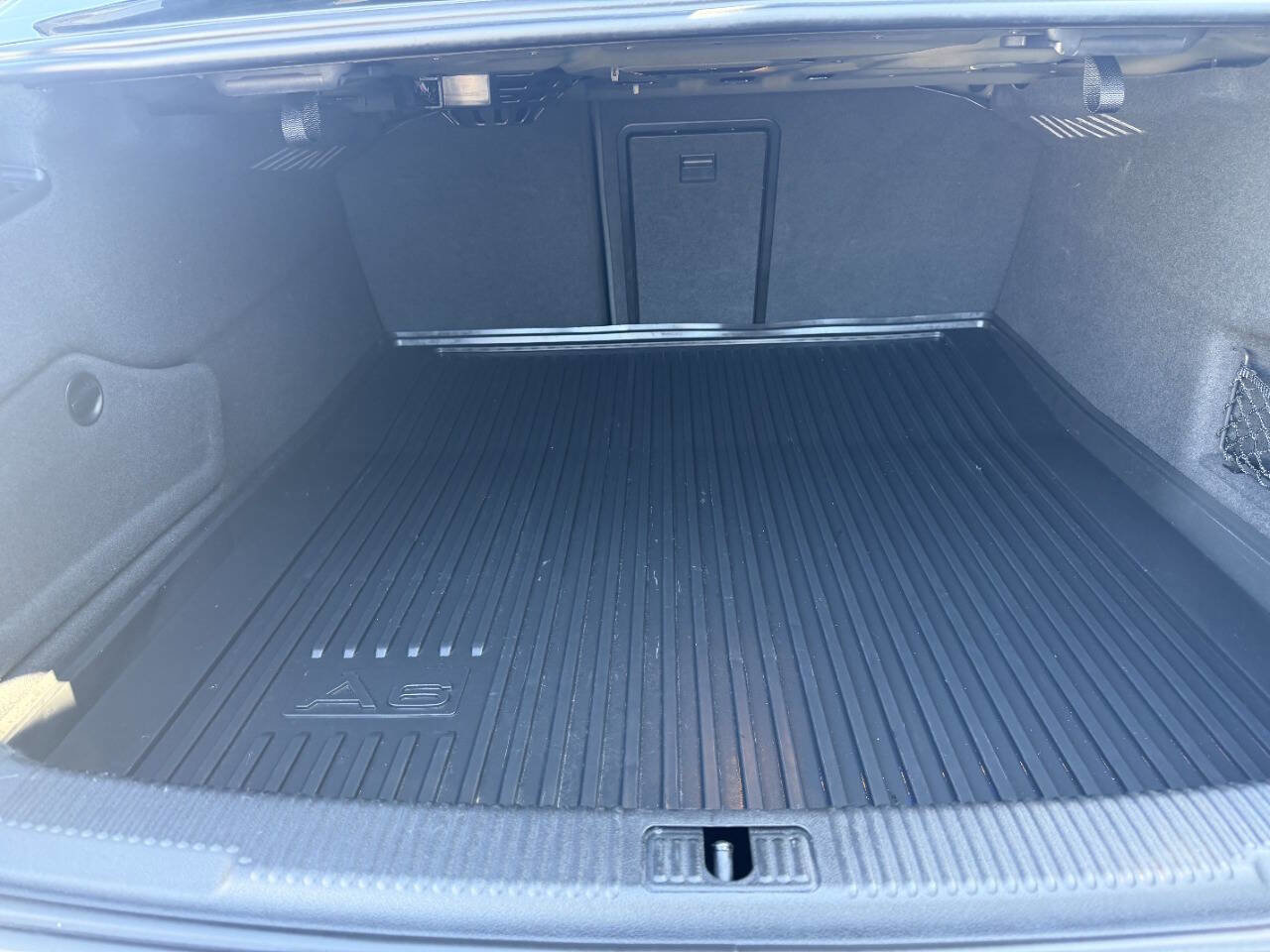 Used 2016 Audi A6 3.0T Premium Plus w/ S Line Sport Package image 7