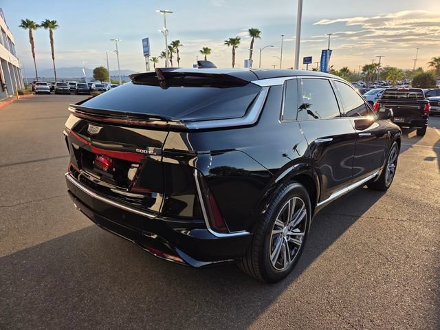 Certified 2025 Cadillac Lyriq Luxury w/ LPO, Floor Liner Package AWD/4WD image 6