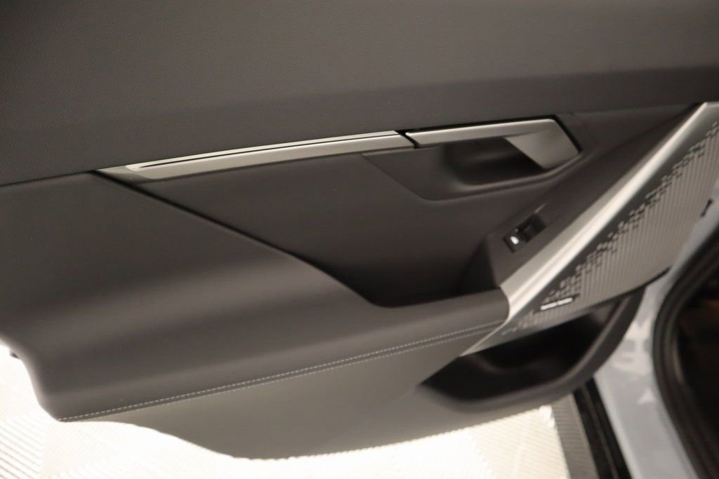 New 2025 BMW 530i xDrive w/ M Sport Package AWD/4WD image 18