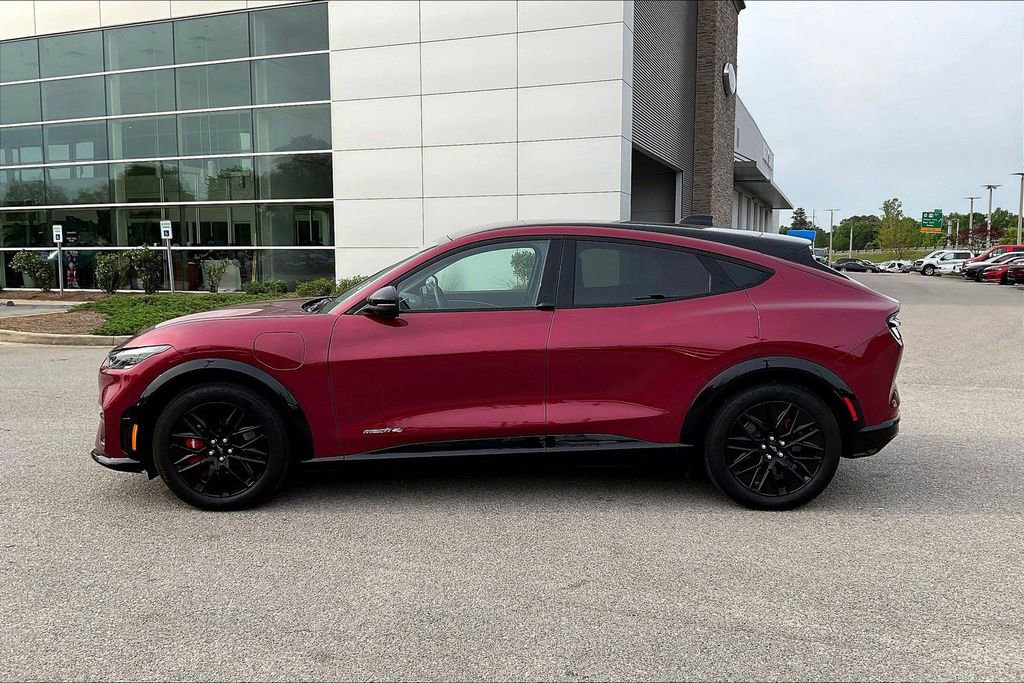 Used 2025 Ford Mustang Mach-E Premium w/ Sport Appearance Package image 7