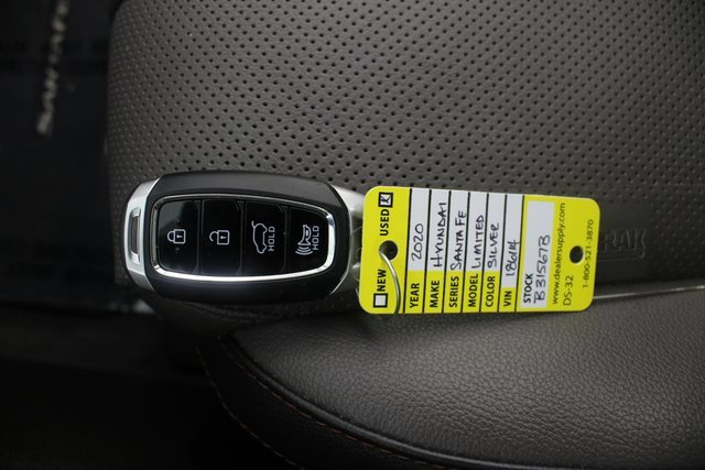 Used 2020 Hyundai Santa Fe Limited image 8