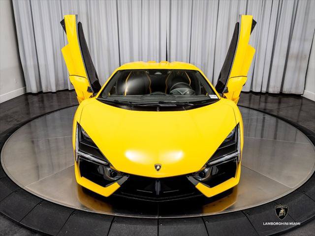 Used 2024 Lamborghini Revuelto AWD/4WD image 4