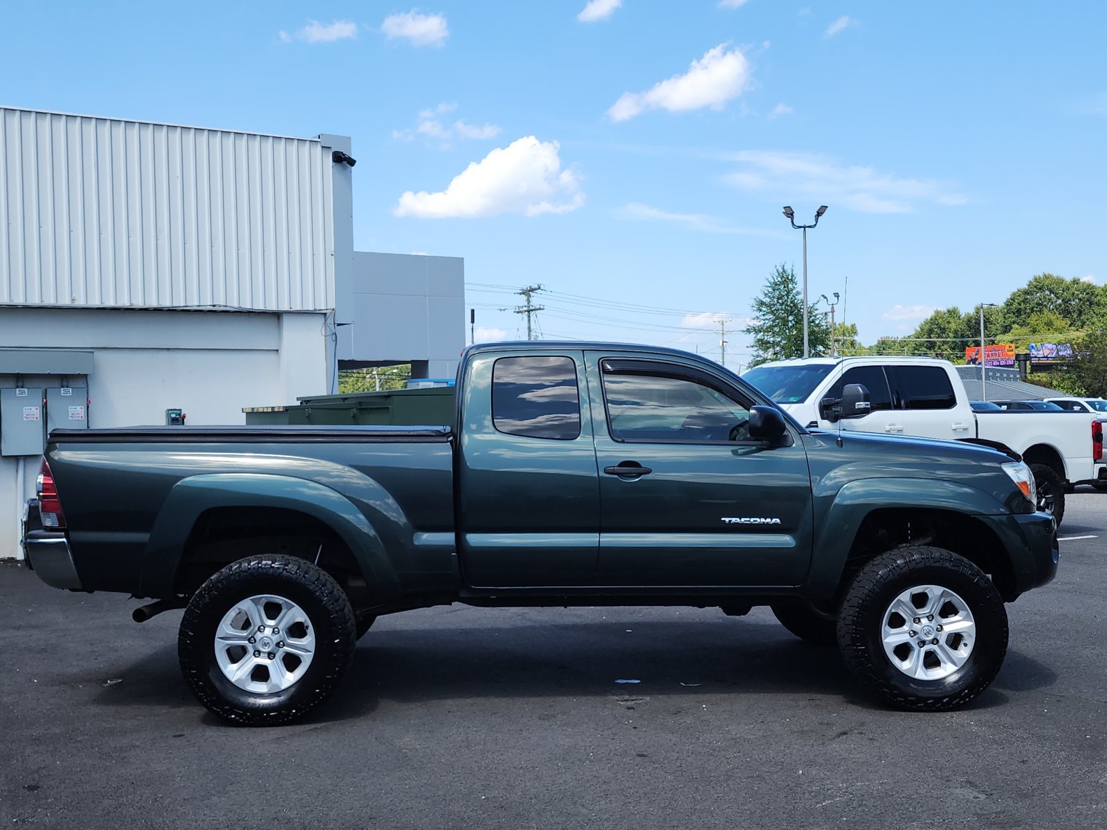 Used 2011 Toyota Tacoma 4x4 Access Cab V6 w/ SR5 Pkg #2 image 6