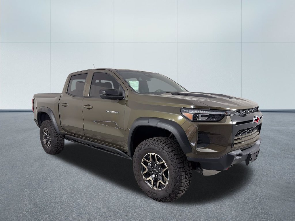 Used 2025 Chevrolet Colorado ZR2 w/ Technology Package AWD/4WD 360° Tour