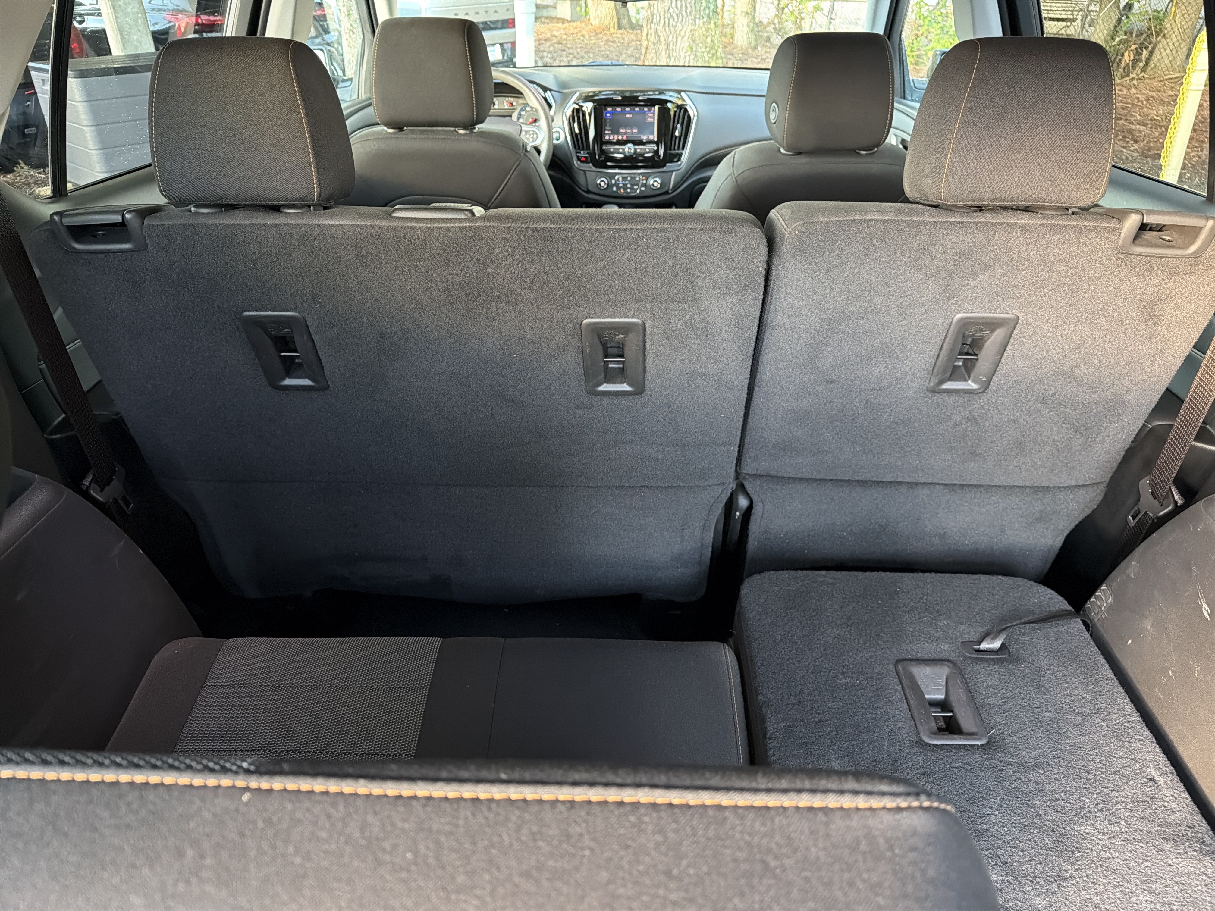 Used 2021 Chevrolet Traverse LS FWD image 47