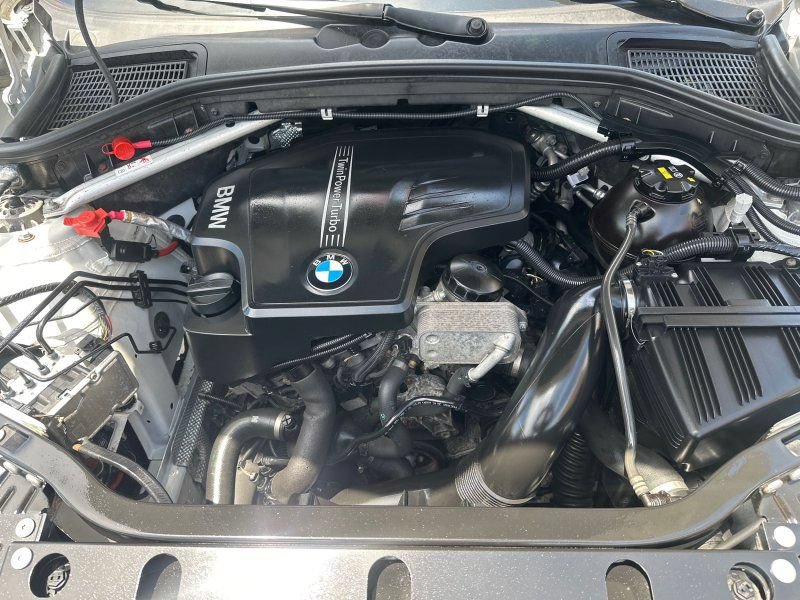 Used 2017 BMW X4 xDrive28i AWD/4WD image 28