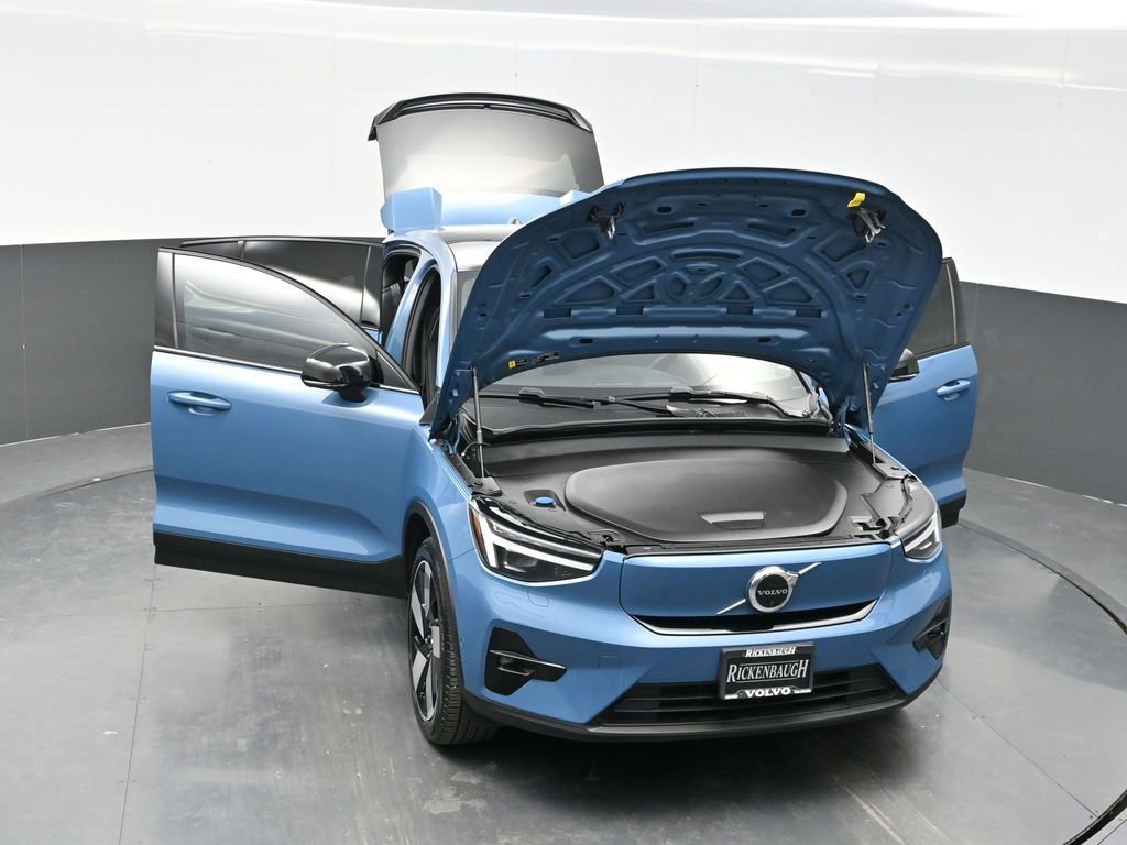 Used 2023 Volvo C40 P8 Recharge Ultimate AWD/4WD image 39