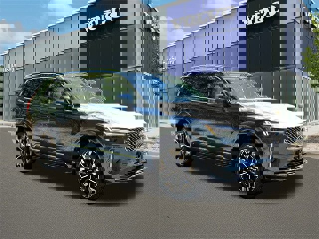 New 2026 Volvo XC90 B6 Ultra w/ Protection Package Premier