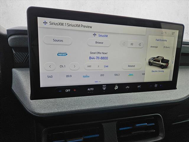 New 2025 Ford Maverick XLT image 12