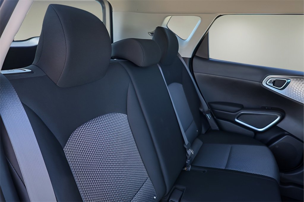 Used 2023 Kia Soul LX image 21