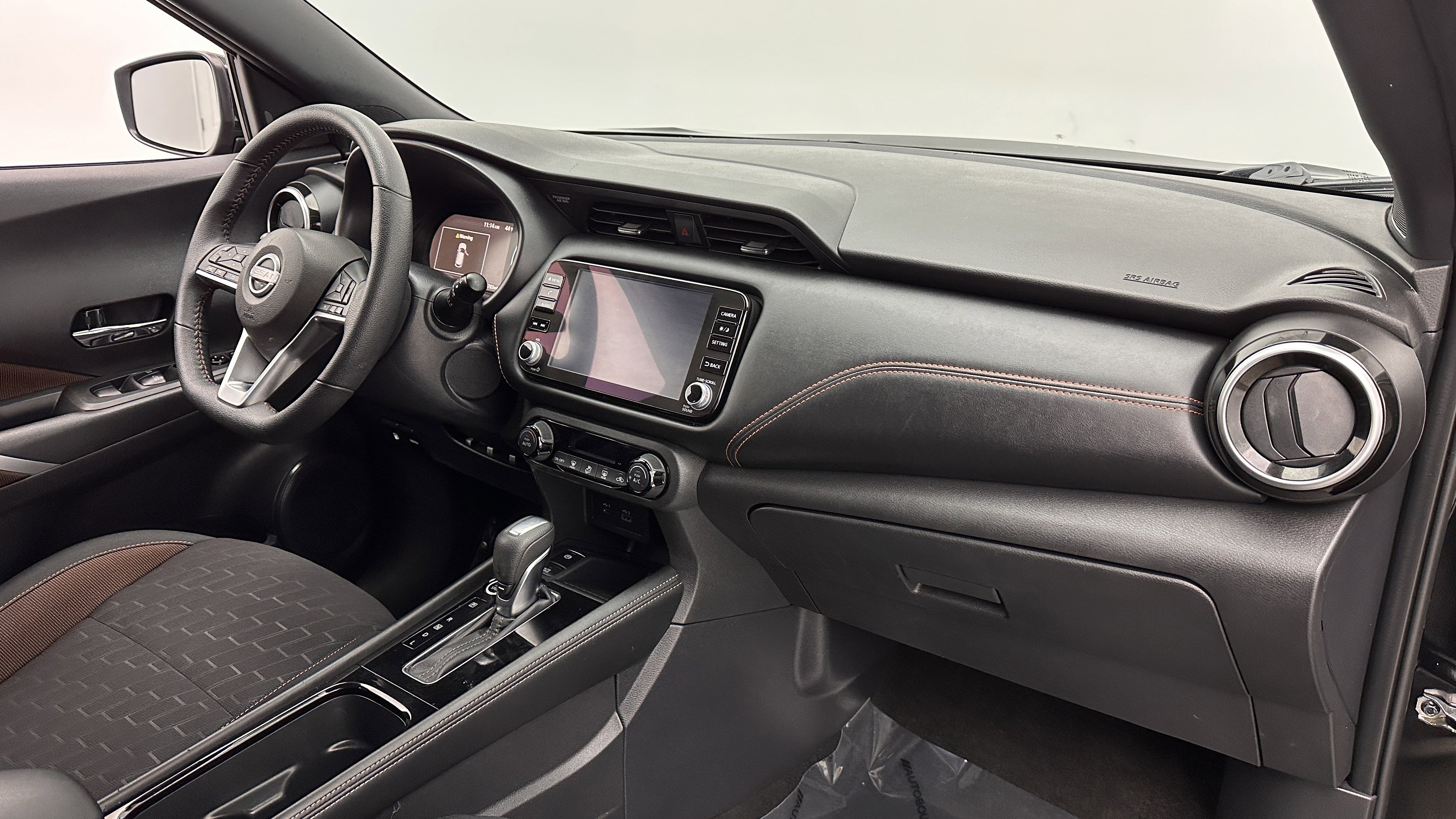 Used 2024 Nissan Kicks SR FWD image 32