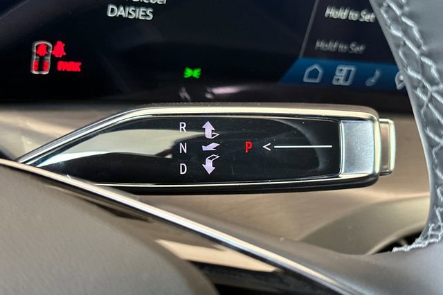 New 2026 Cadillac Vistiq Luxury w/ LPO, Floor Liner Package image 21