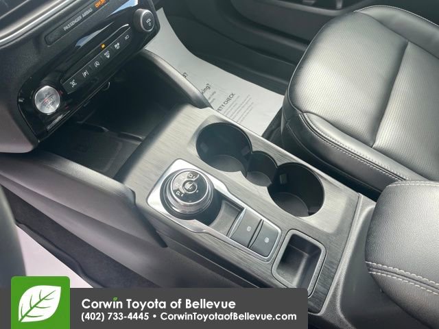 Used 2023 Ford Escape Platinum image 10
