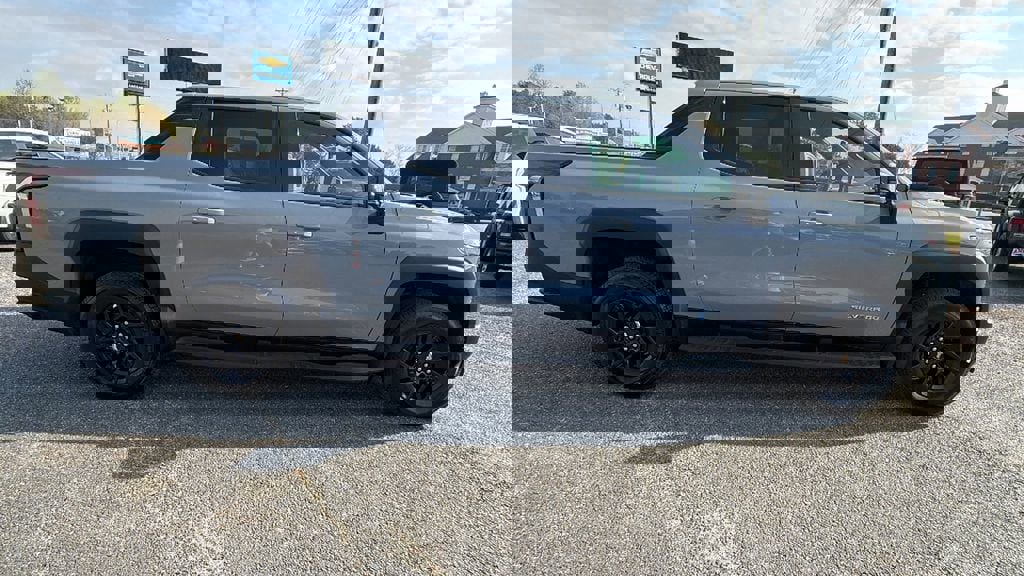 New 2026 Chevrolet Silverado EV LT w/ Plus Package image 4