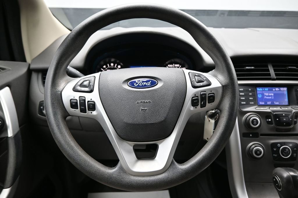 Used 2013 Ford Edge SE FWD image 14