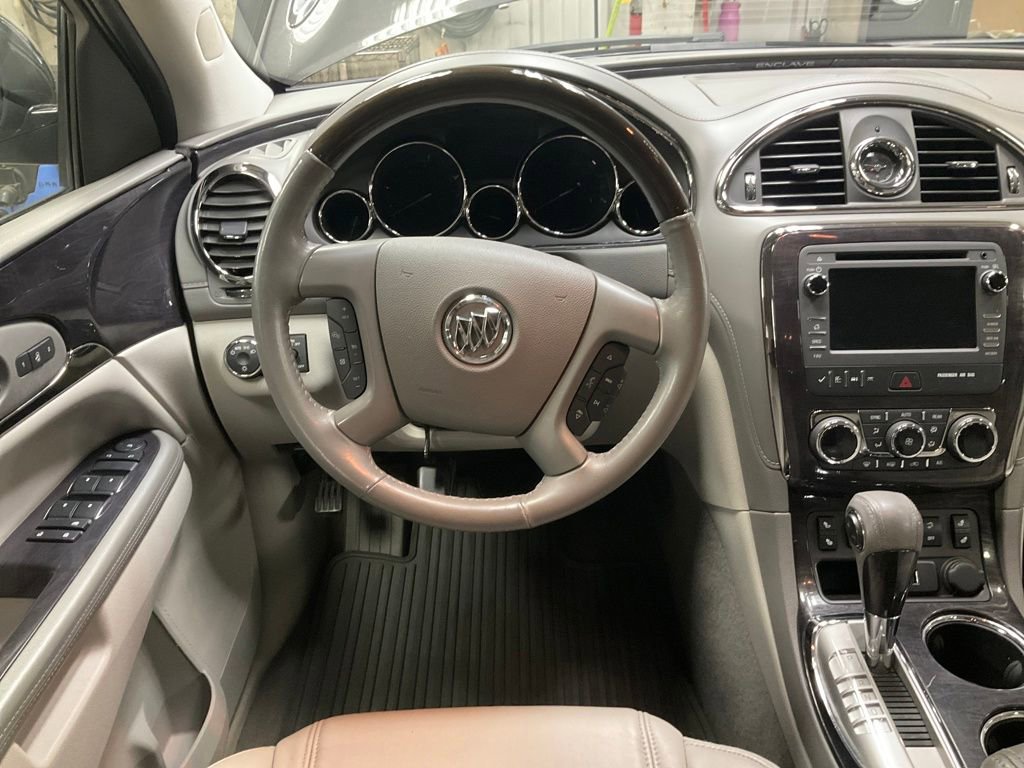 Used 2017 Buick Enclave Leather w/ Trailering Package image 14