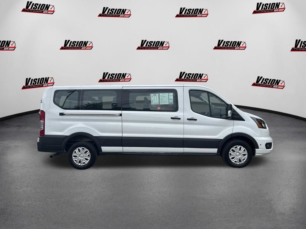 Used 2025 Ford Transit 350 XLT RWD image 4