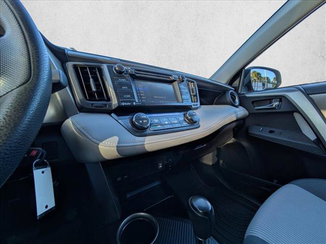 Used 2015 Toyota RAV4 XLE image 12