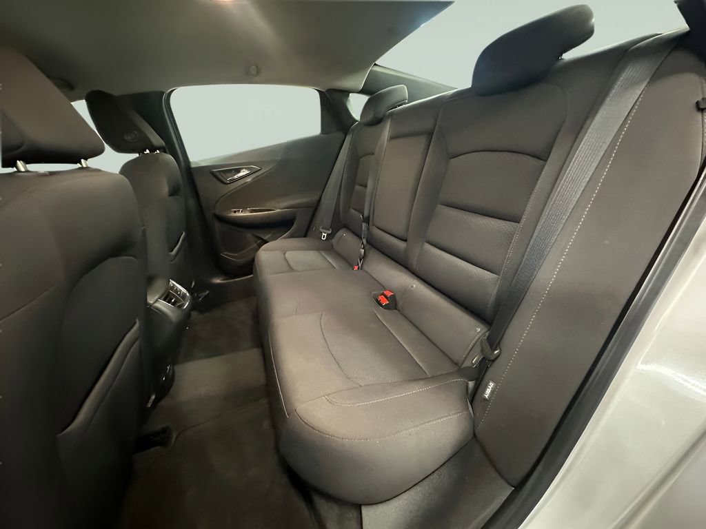 Certified 2018 Chevrolet Malibu LT image 24