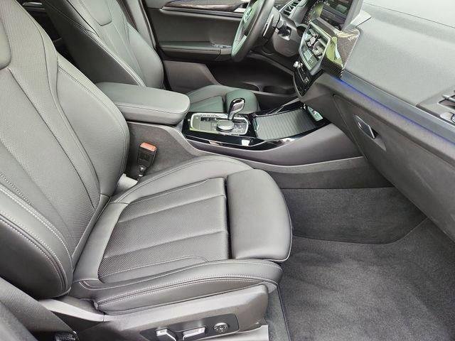 Used 2024 BMW X3 M40i w/ Parking Assistance Package AWD/4WD image 28