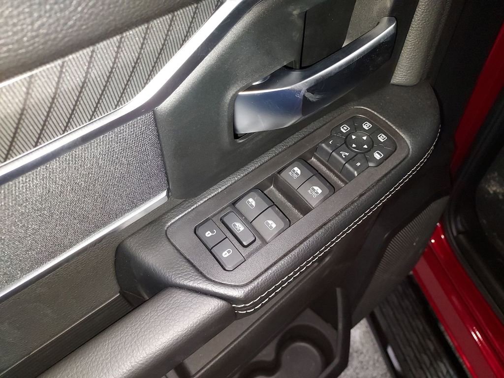 New 2026 RAM 2500 Big Horn AWD/4WD image 19