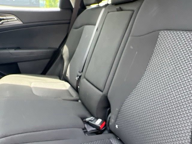 Used 2026 Kia Sportage LX FWD image 31