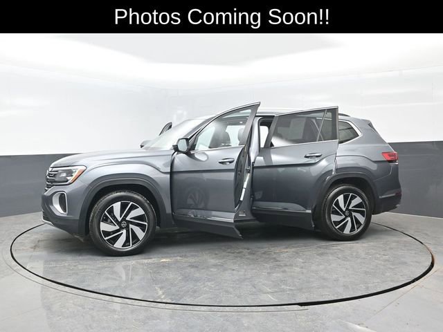 Used 2025 Volkswagen Atlas SEL image 30