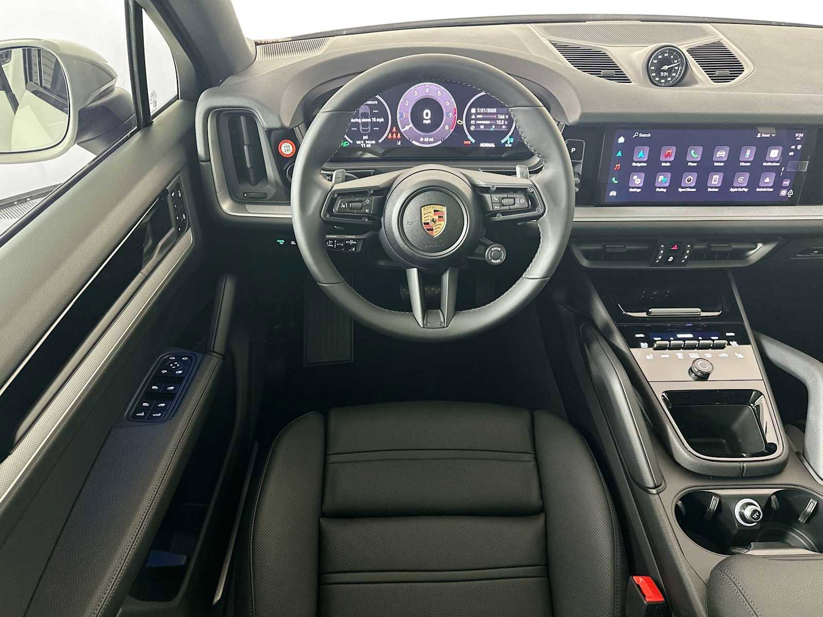 New 2025 Porsche Cayenne Coupe image 23