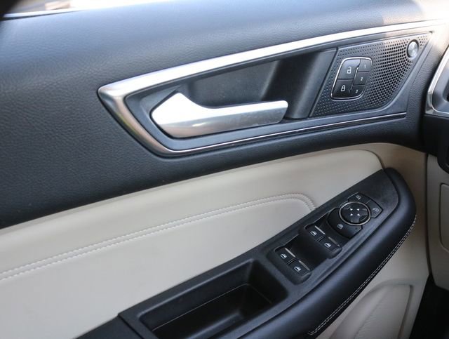 Used 2021 Ford Edge Titanium w/ Equipment Group 301A image 25