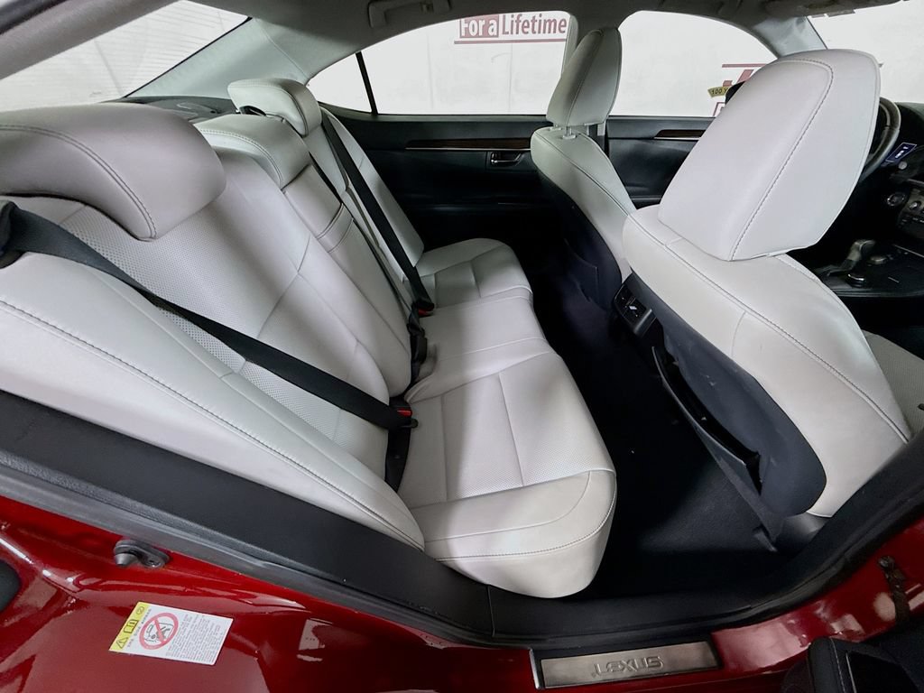 Used 2018 Lexus ES 350 w/ Premier Package FWD image 29