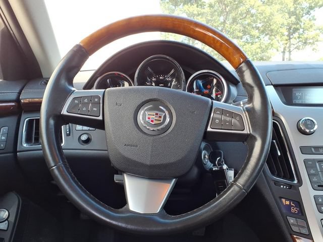 Used 2011 Cadillac CTS Luxury RWD image 17