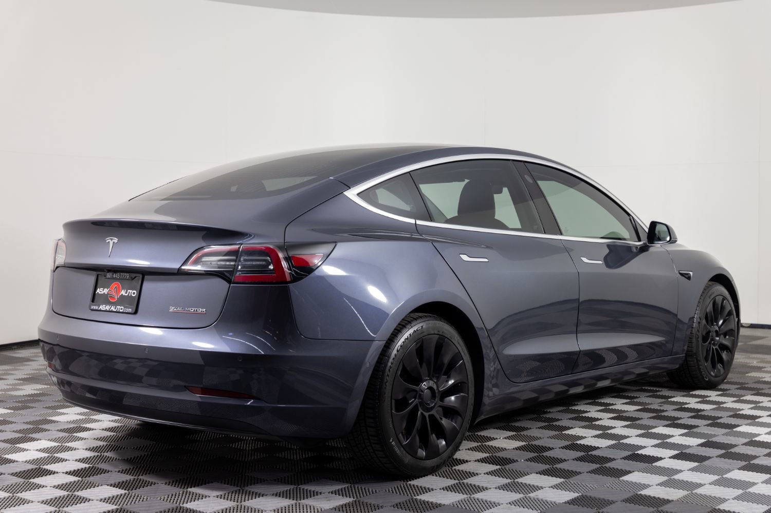 Used 2018 Tesla Model 3 Long Range AWD/4WD image 7