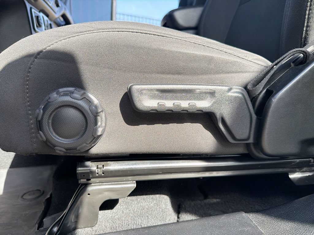 Used 2023 Jeep Gladiator Sport AWD/4WD image 14
