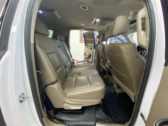 Used 2020 GMC Yukon XL SLT w/ Open Road Package AWD/4WD image 20