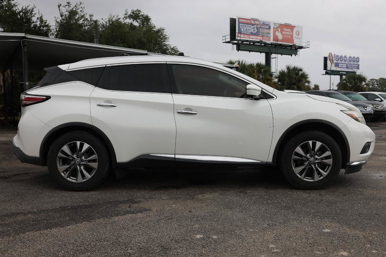 Used 2015 Nissan Murano S FWD image 13