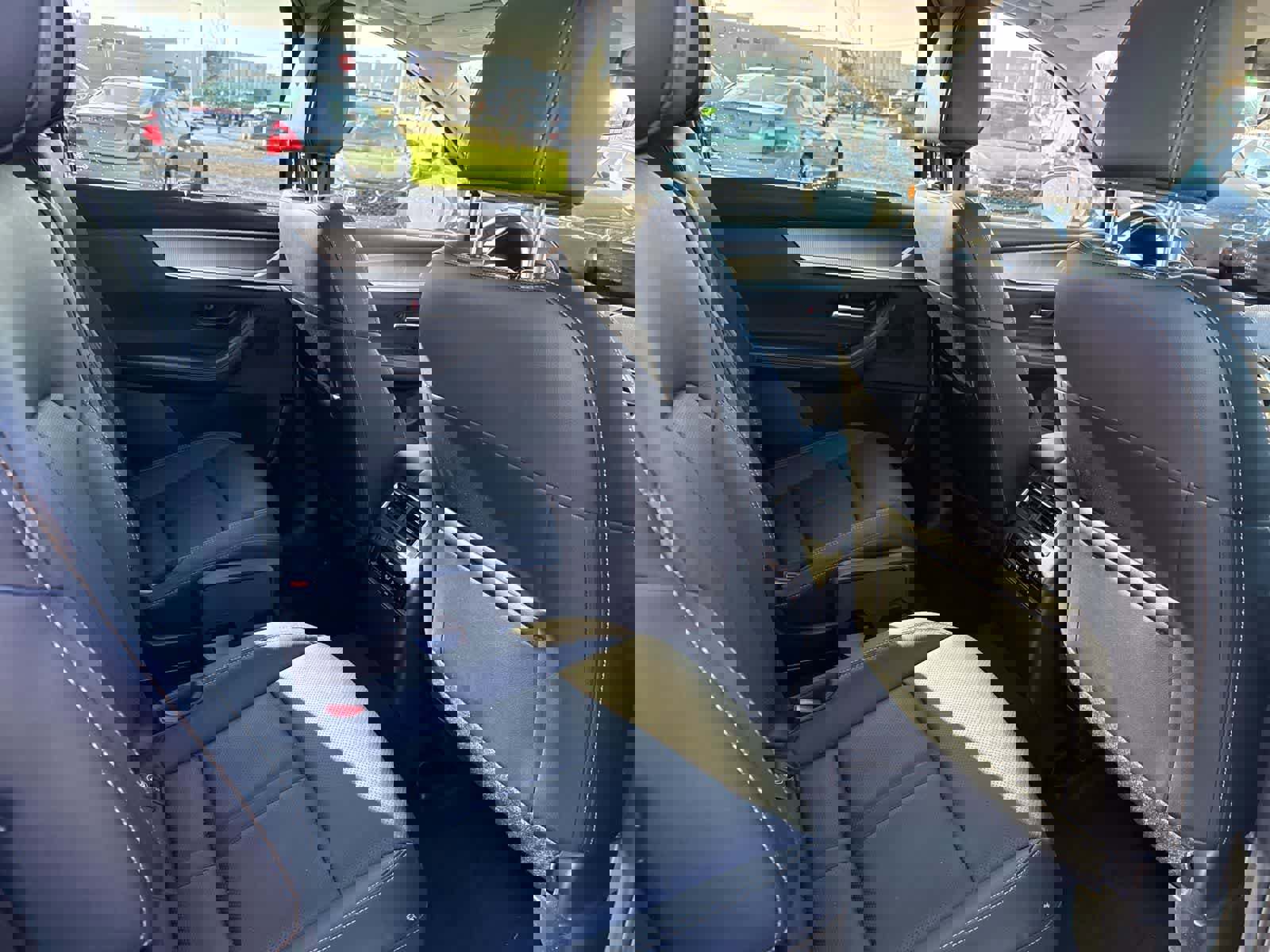 Used 2024 MAZDA CX-90 3.3 Turbo w/ Preferred Plus image 26