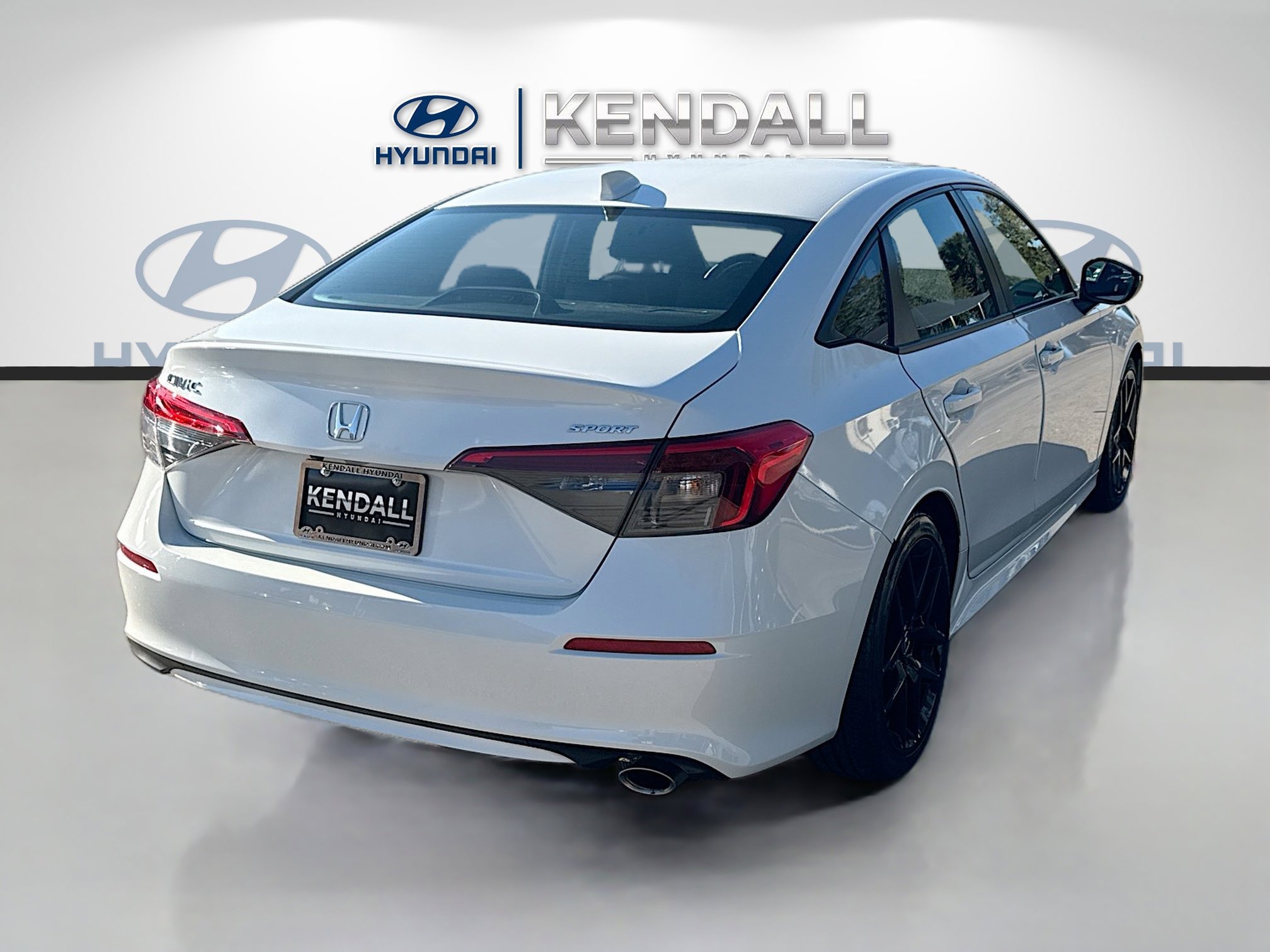 Used 2023 Honda Civic Sport image 6