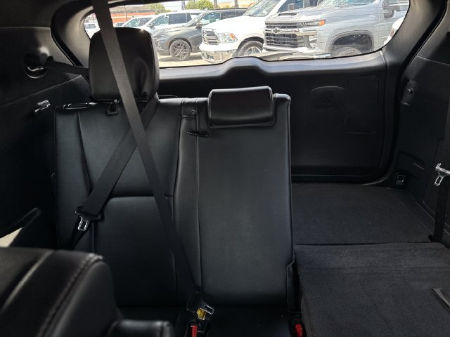 Used 2023 Toyota Highlander XSE FWD image 25