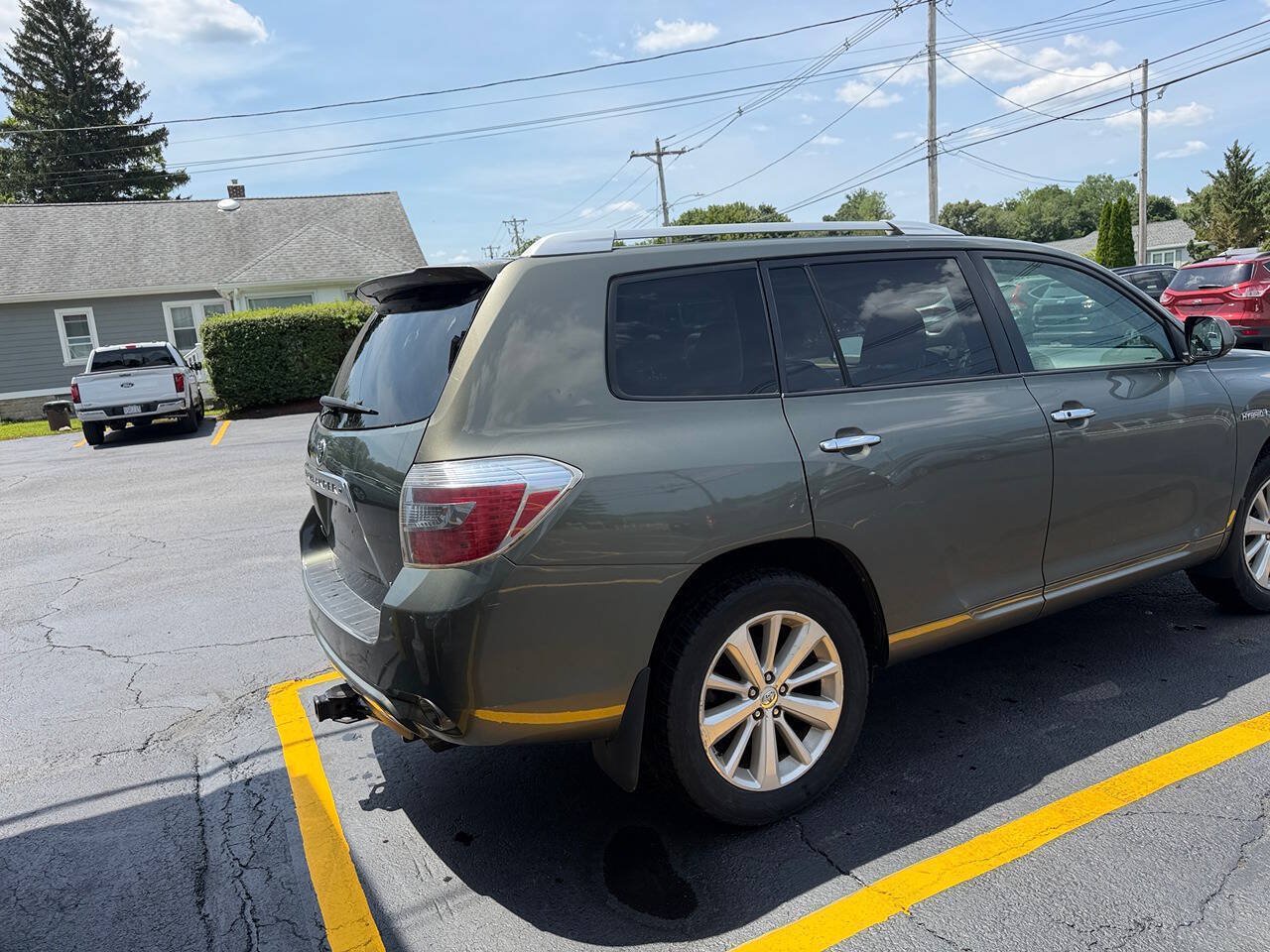 Used 2010 Toyota Highlander Limited AWD/4WD image 6