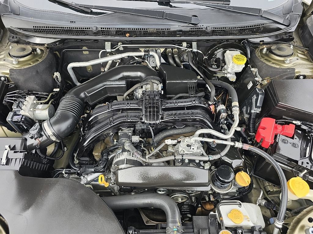 Used 2022 Subaru Outback Premium image 11