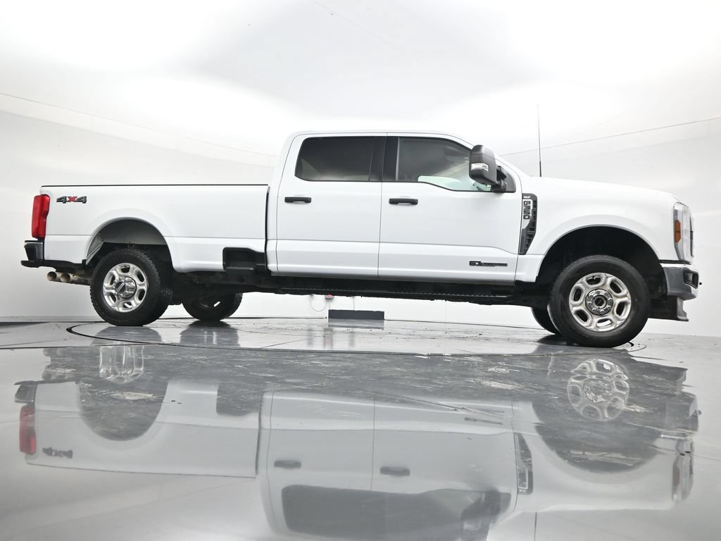 Used 2025 Ford F350 XLT AWD/4WD image 49