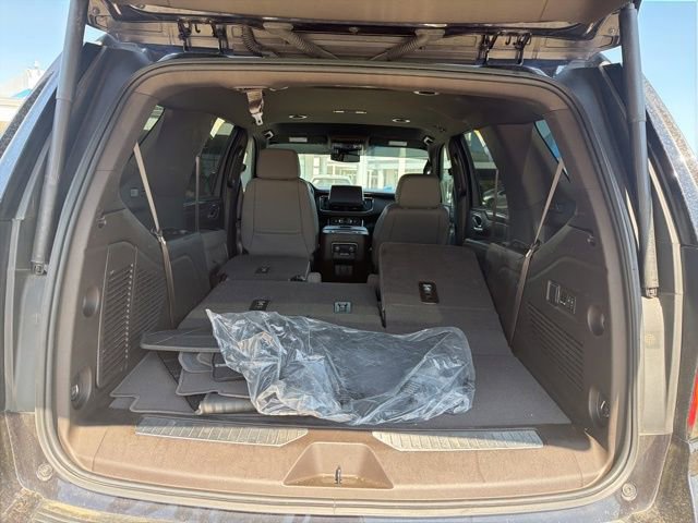 Used 2024 Chevrolet Tahoe Z71 w/ Z71 Off-Road Package image 14
